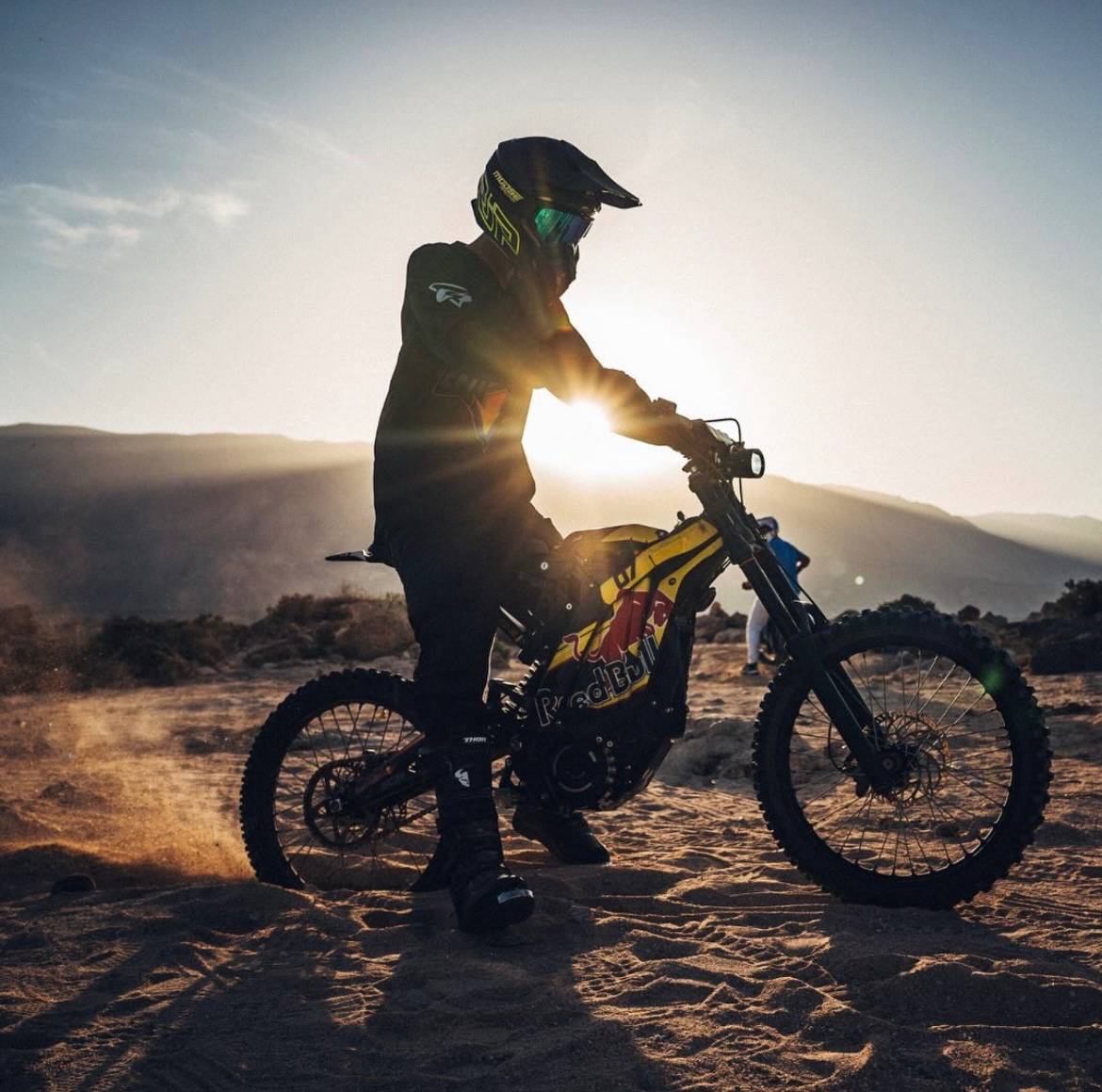 Main tour image for Wadi AlKhoud E-Mountain Bike Trip 🏍️