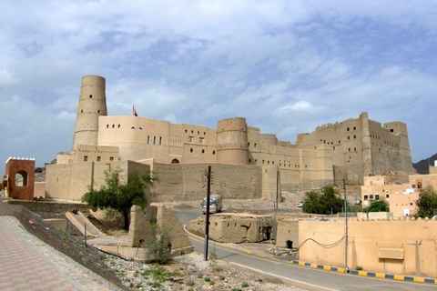 Main tour image for Jabal Shams, Nizwa, Bahla, and Jibreen